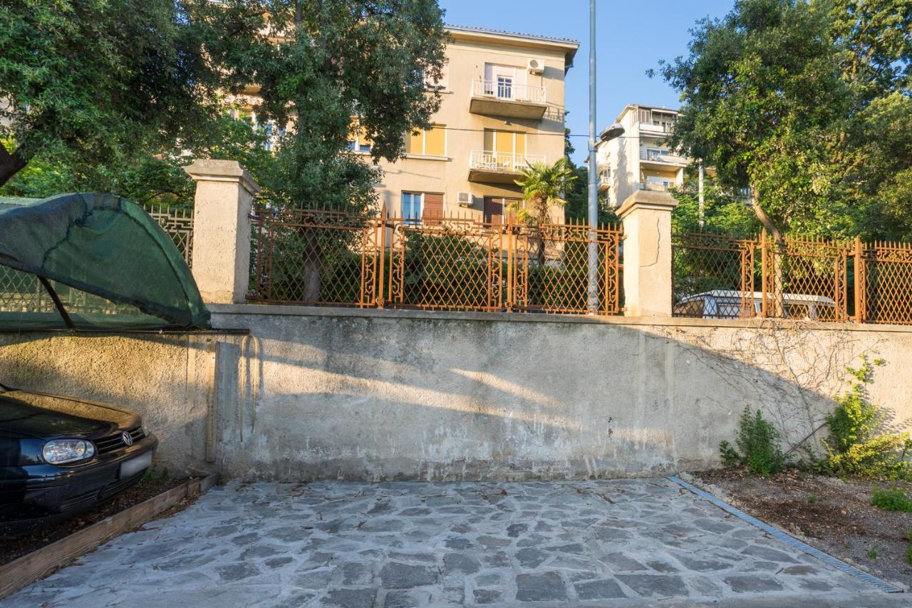 Studio Apartman Lenox Rijeka Exterior foto